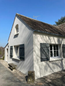 Areha - Entreprise Generale de Batiment - Realisations - ravalement de maison - peinture de volet